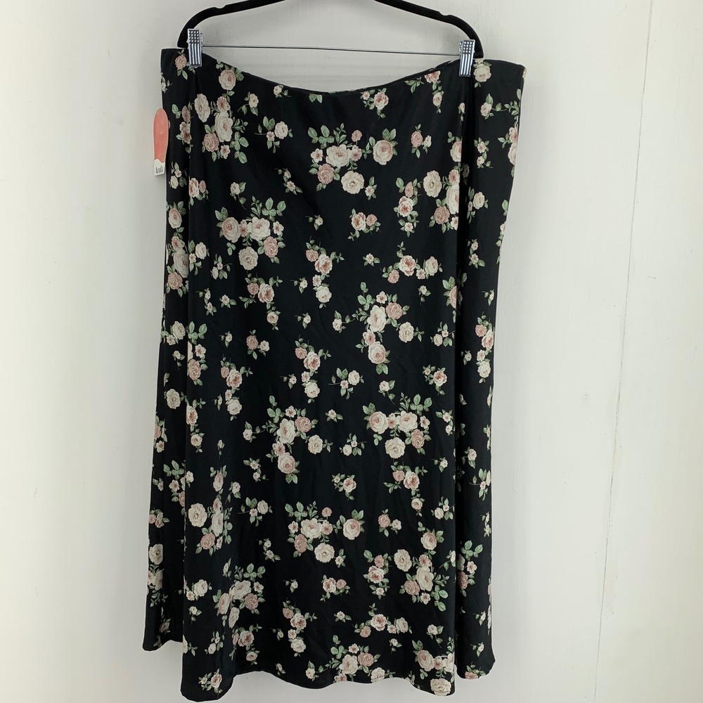 Arula Captivating C Black Dark Floral Rose Midi Skirt 3X Whimsigoth Cottage - Picture 6 of 9